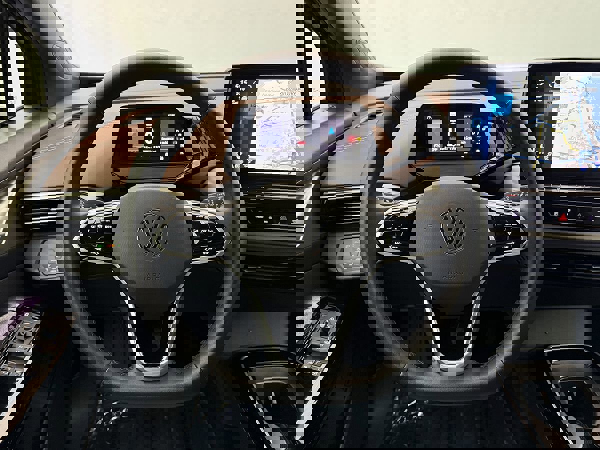 Used 2023 Volkswagen ID.4 Pro image 11