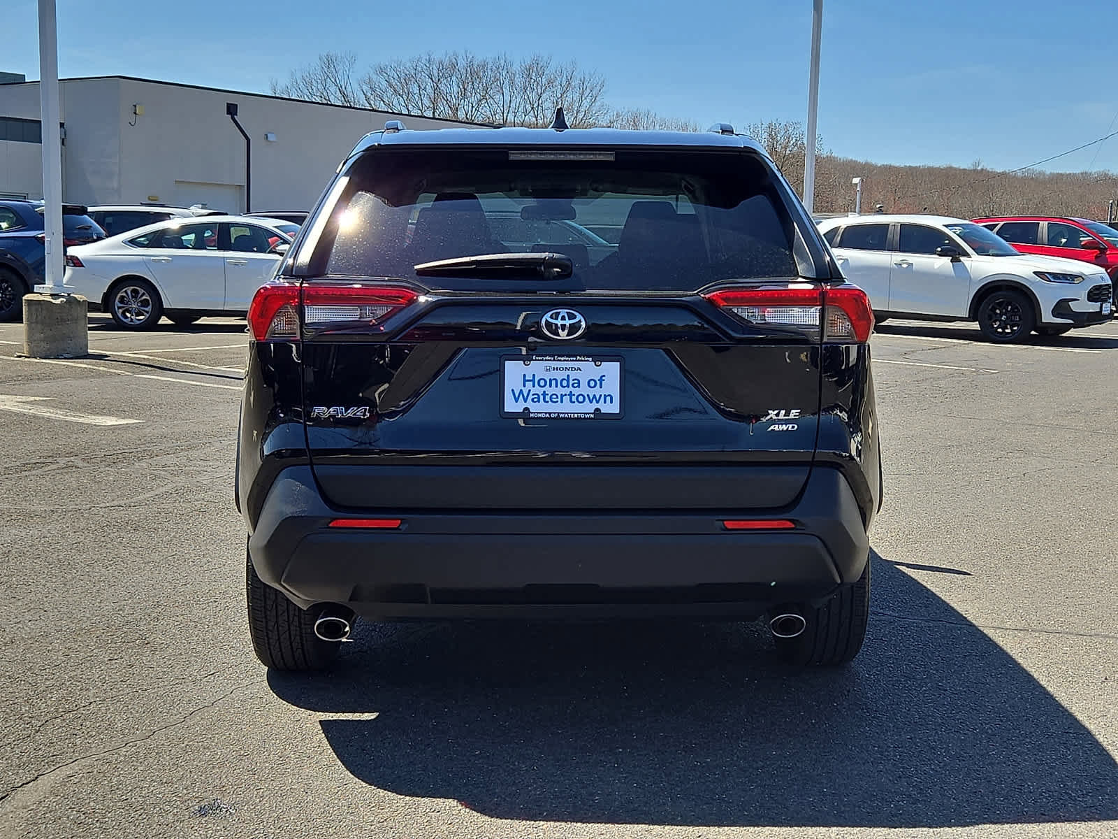 Used 2025 Toyota RAV4 XLE AWD/4WD image 6