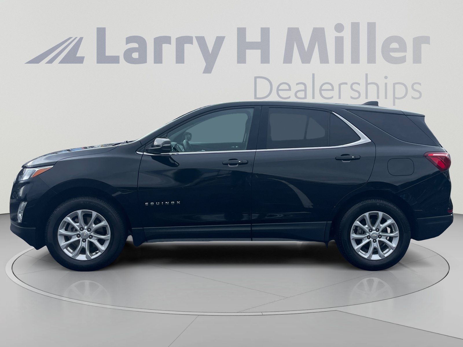 Certified 2019 Chevrolet Equinox LT AWD/4WD image 2