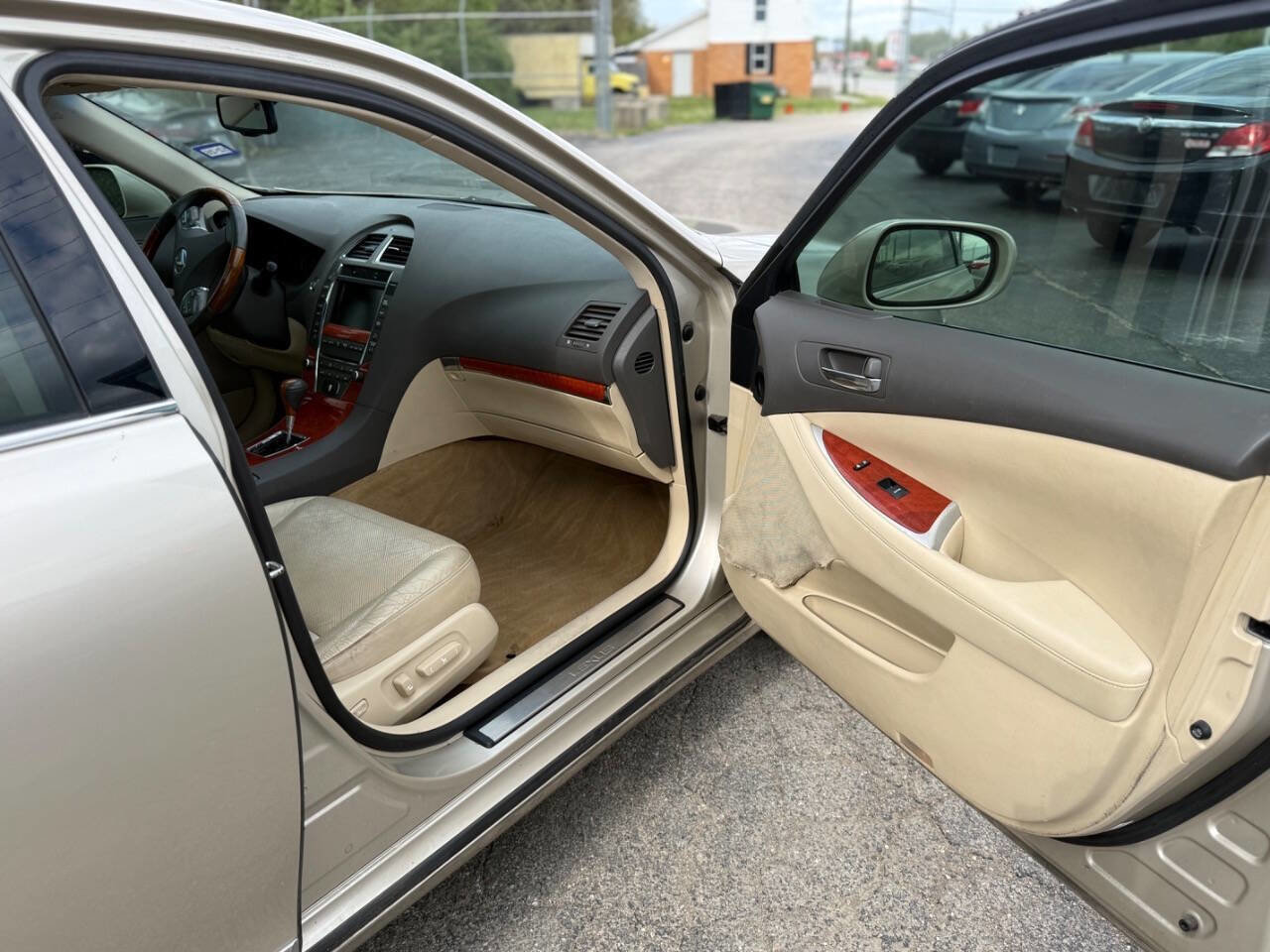 Used 2010 Lexus ES 350 FWD image 10