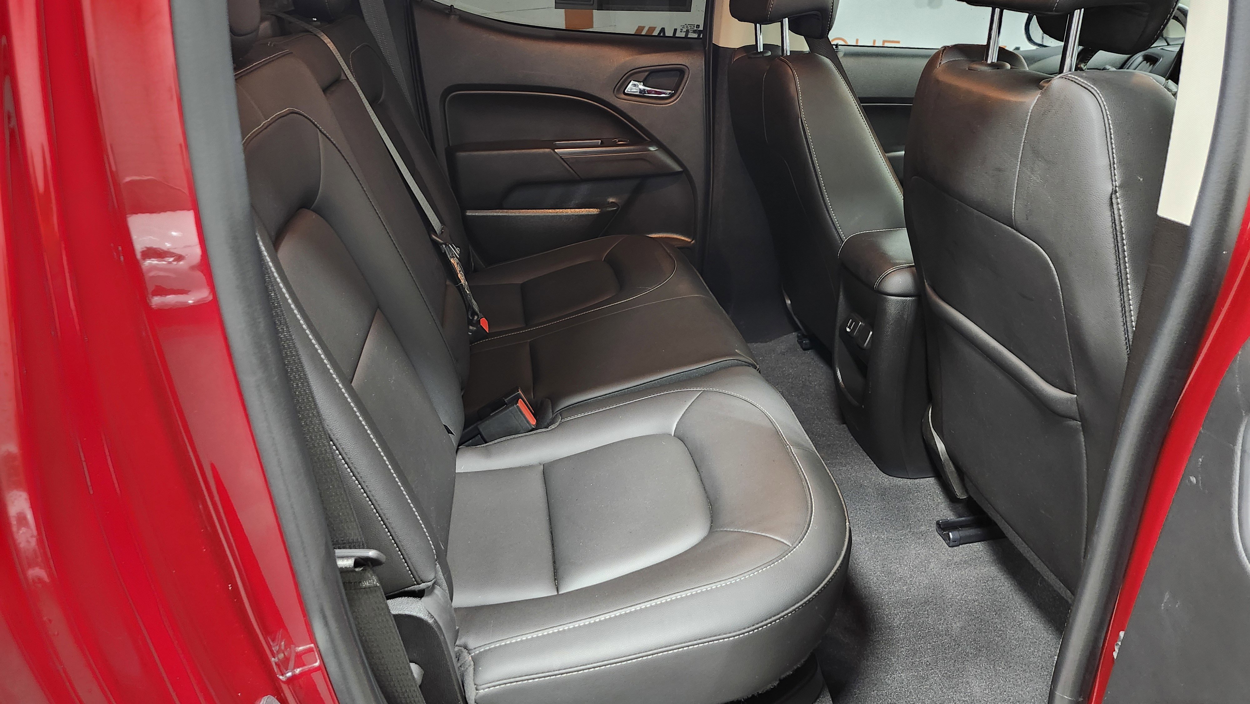 Used 2021 Chevrolet Colorado ZR2 w/ ZR2 Dusk Special Edition image 23