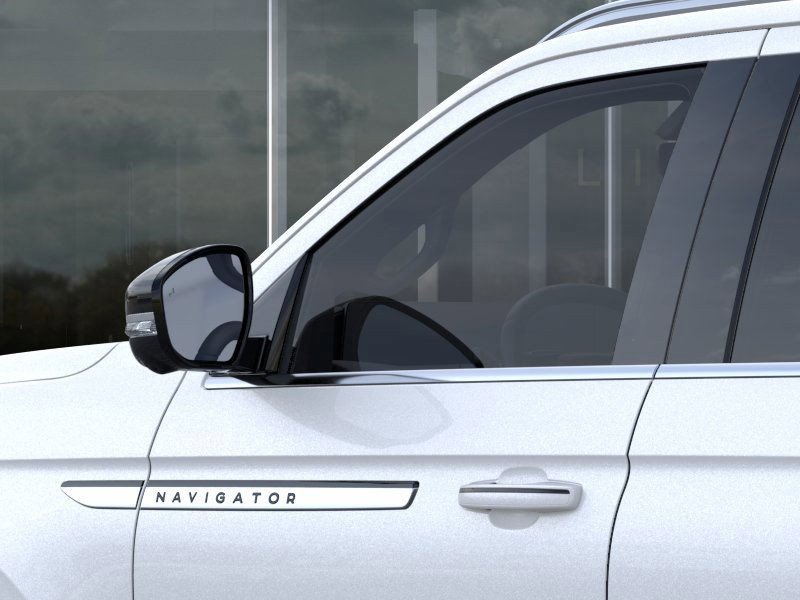 New 2025 Lincoln Navigator L Reserve image 19