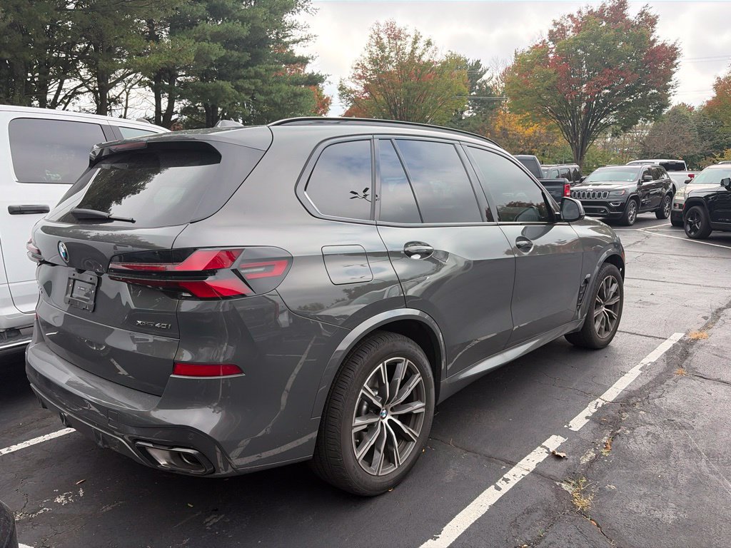 Used 2026 BMW X5 xDrive40i w/ M Sport Package AWD/4WD image 5