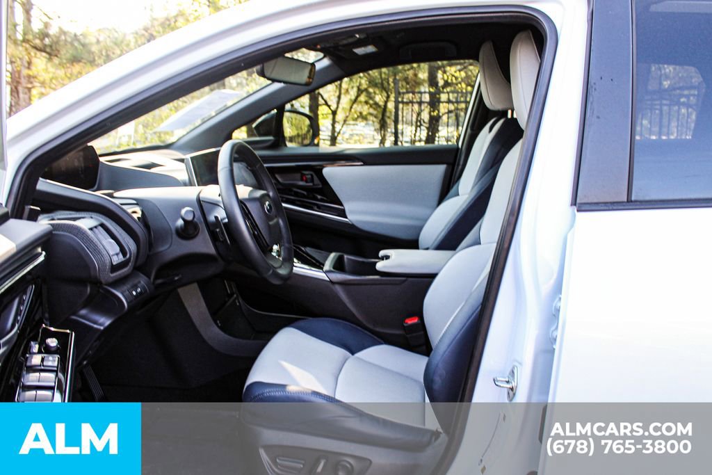 Used 2023 Subaru Solterra AWD image 17