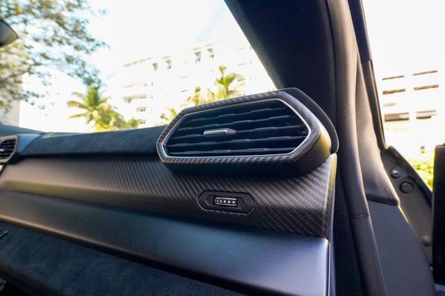 Used 2023 Lamborghini Urus Performante image 91