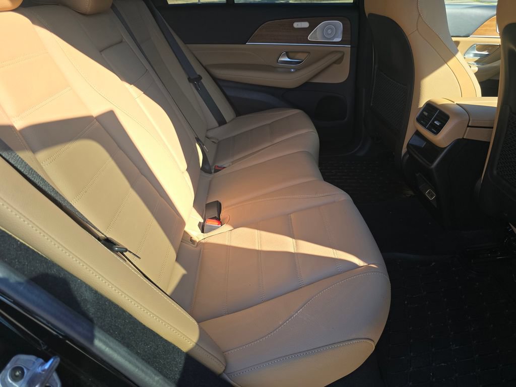 Used 2024 Mercedes-Benz GLE 350 4MATIC image 19