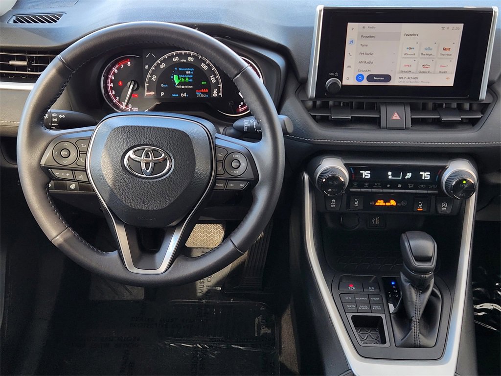 Used 2024 Toyota RAV4 XLE image 25