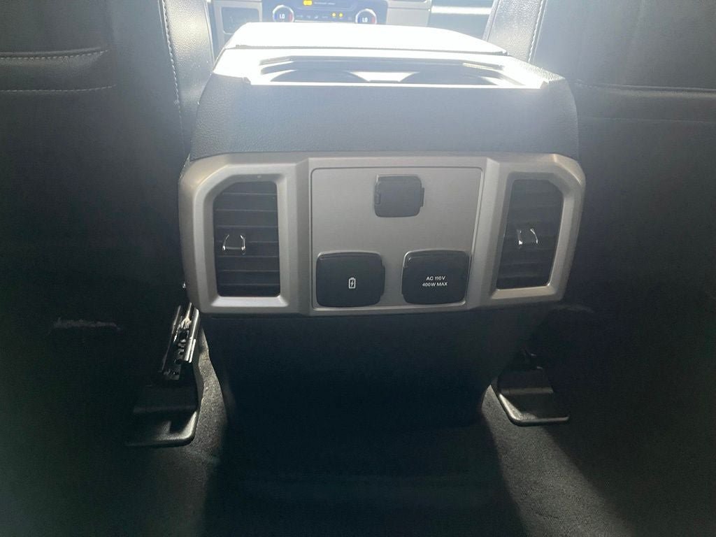 Used 2022 Ford F350 Lariat w/ Lariat Ultimate Package AWD/4WD image 14