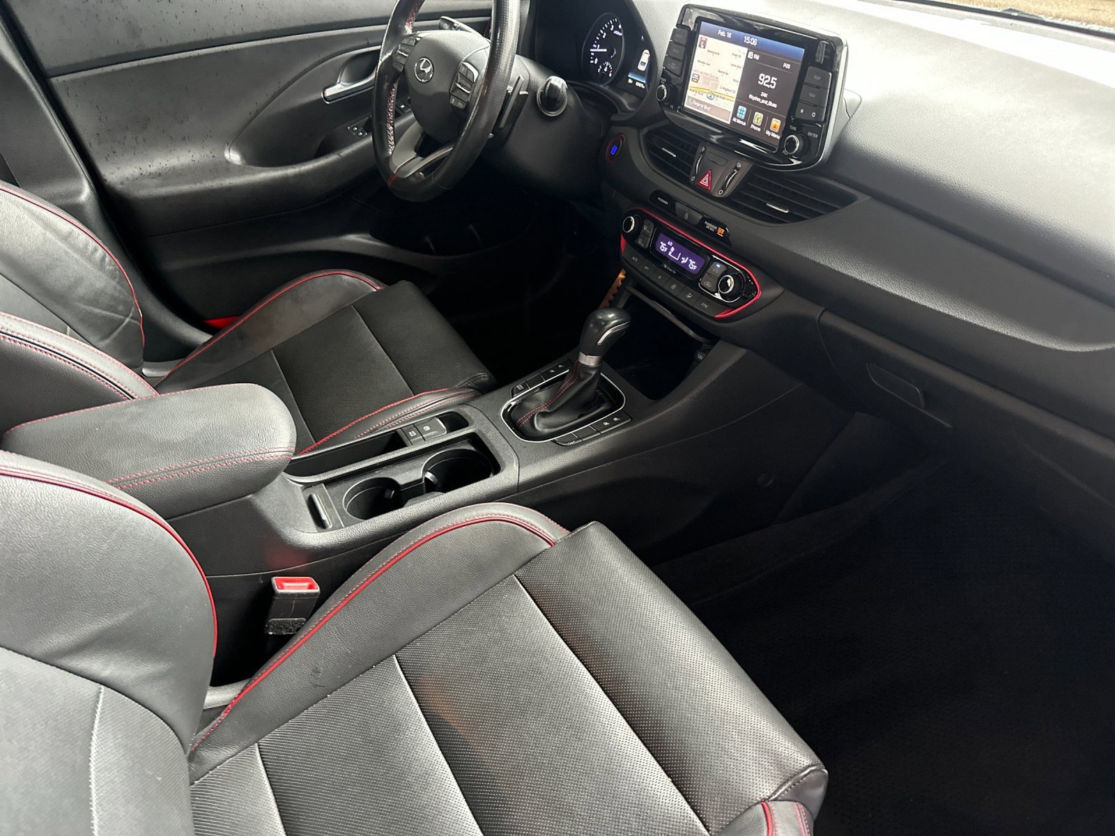 Used 2018 Hyundai Elantra GT Sport w/ Sport Tech Package 04 image 13