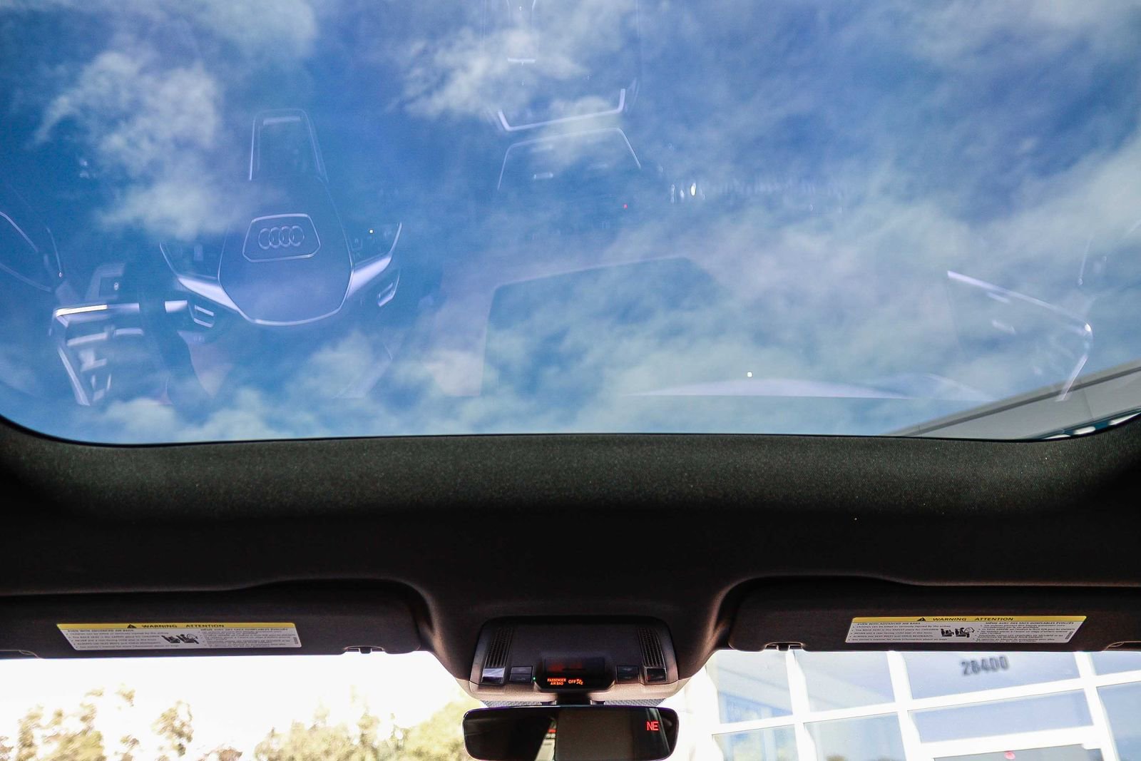 Used 2024 Audi e-tron GT Premium Plus image 16