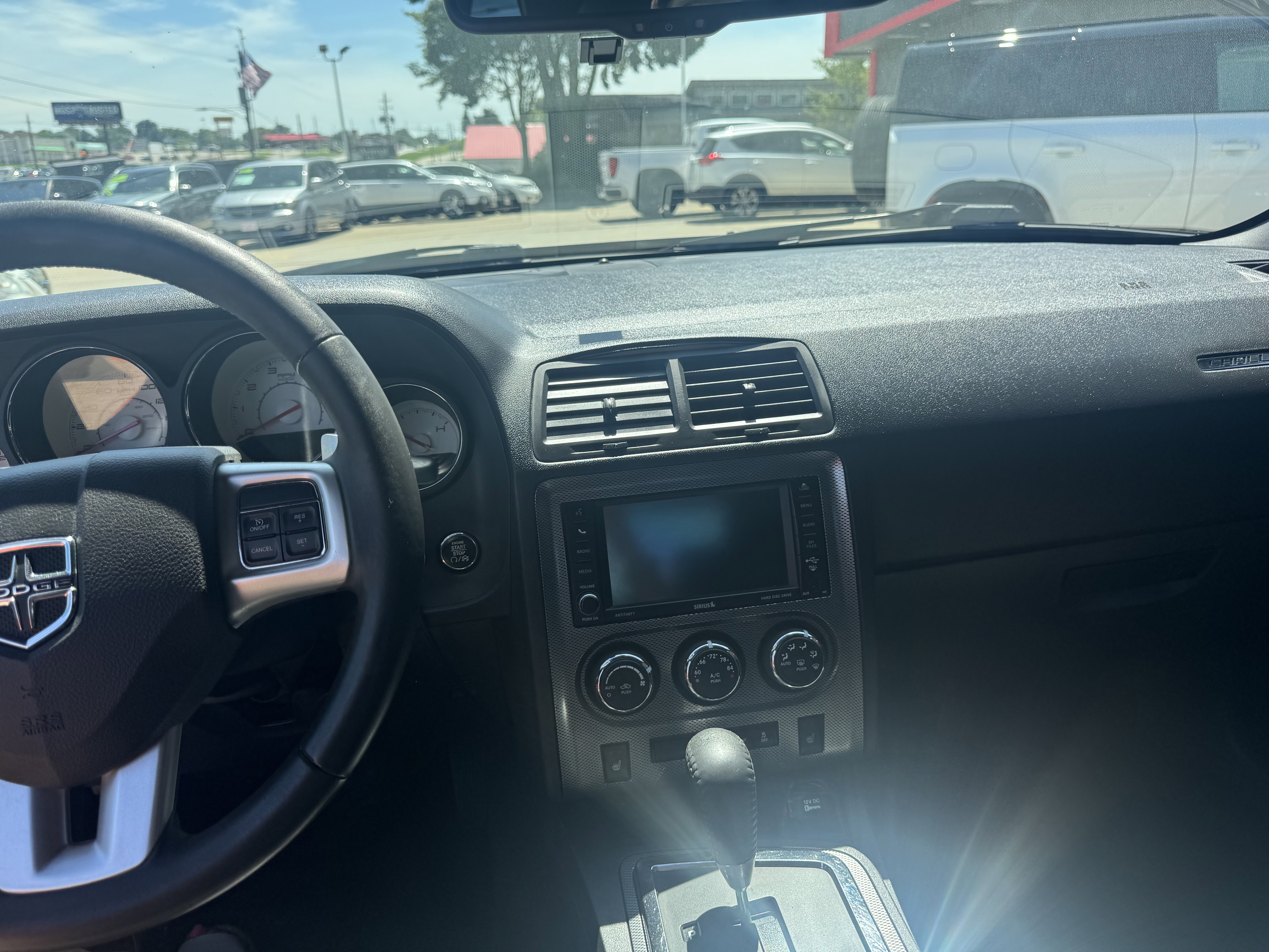 Used 2017 RAM 1500 Express image 13