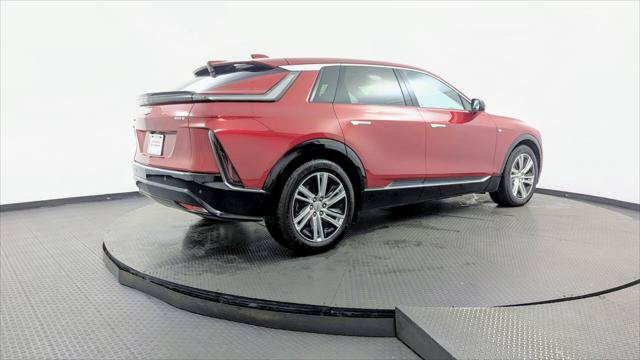 Used 2024 Cadillac Lyriq Tech RWD image 8