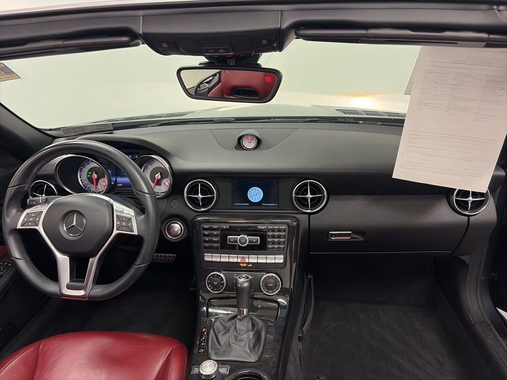 Used 2014 Mercedes-Benz SLK 250 image 3