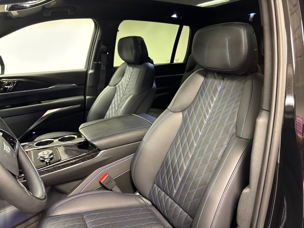 New 2025 Cadillac Escalade IQ Sport 1 w/ Smart Trailering package image 31