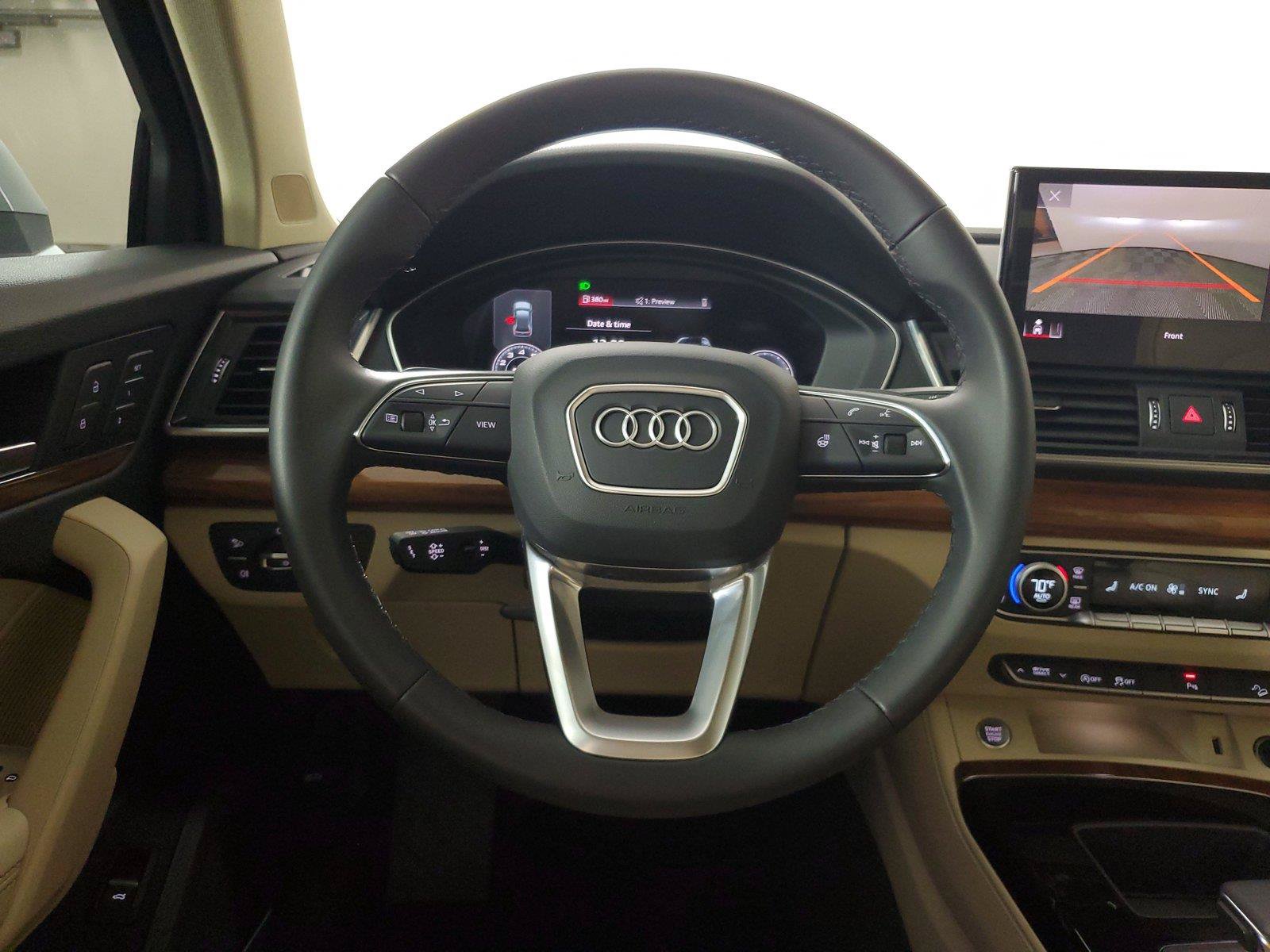 Used 2023 Audi Q5 2.0T Premium Plus w/ Premium Plus Package AWD/4WD image 16