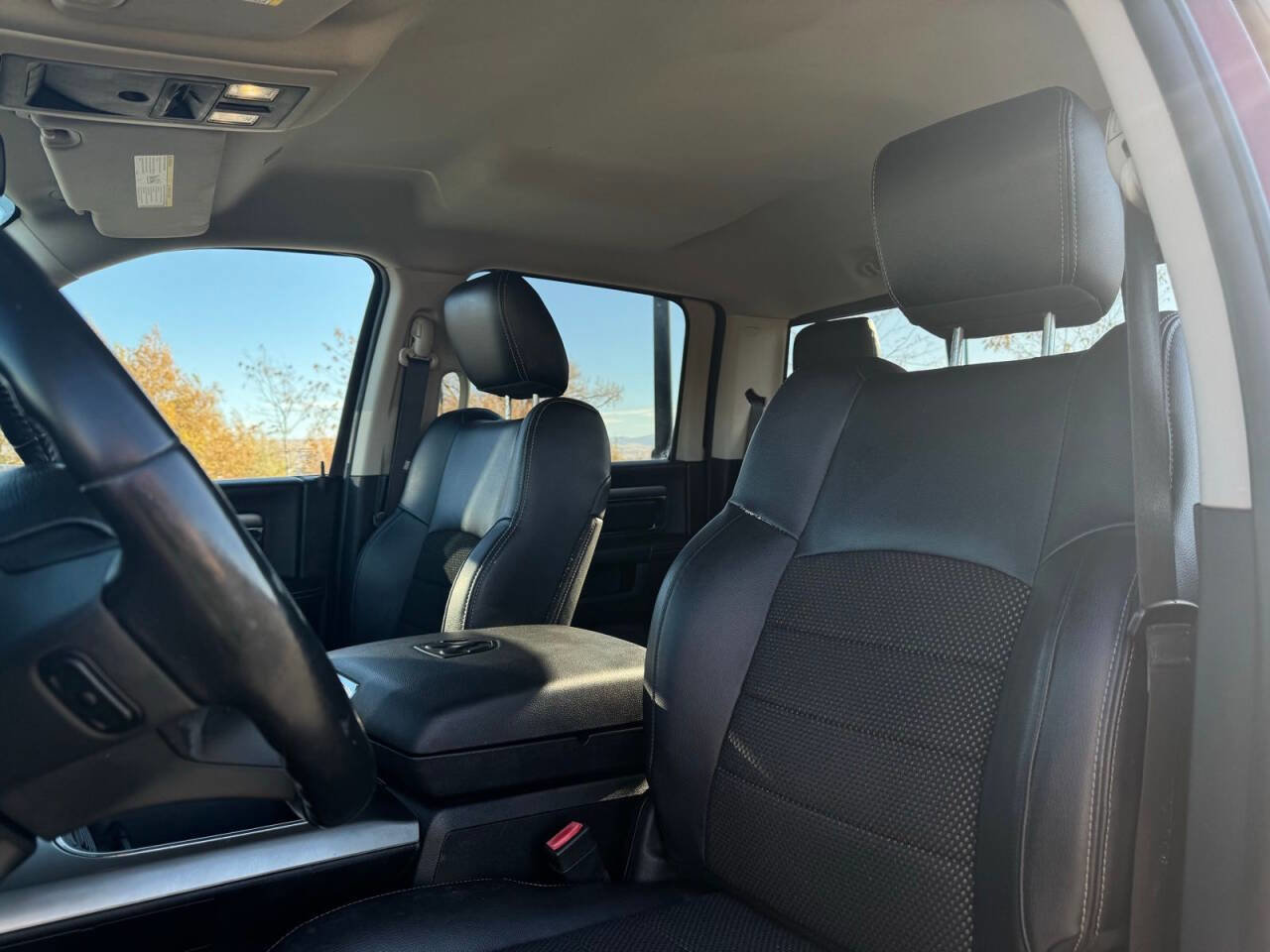 Used 2018 RAM 1500 Sport image 13