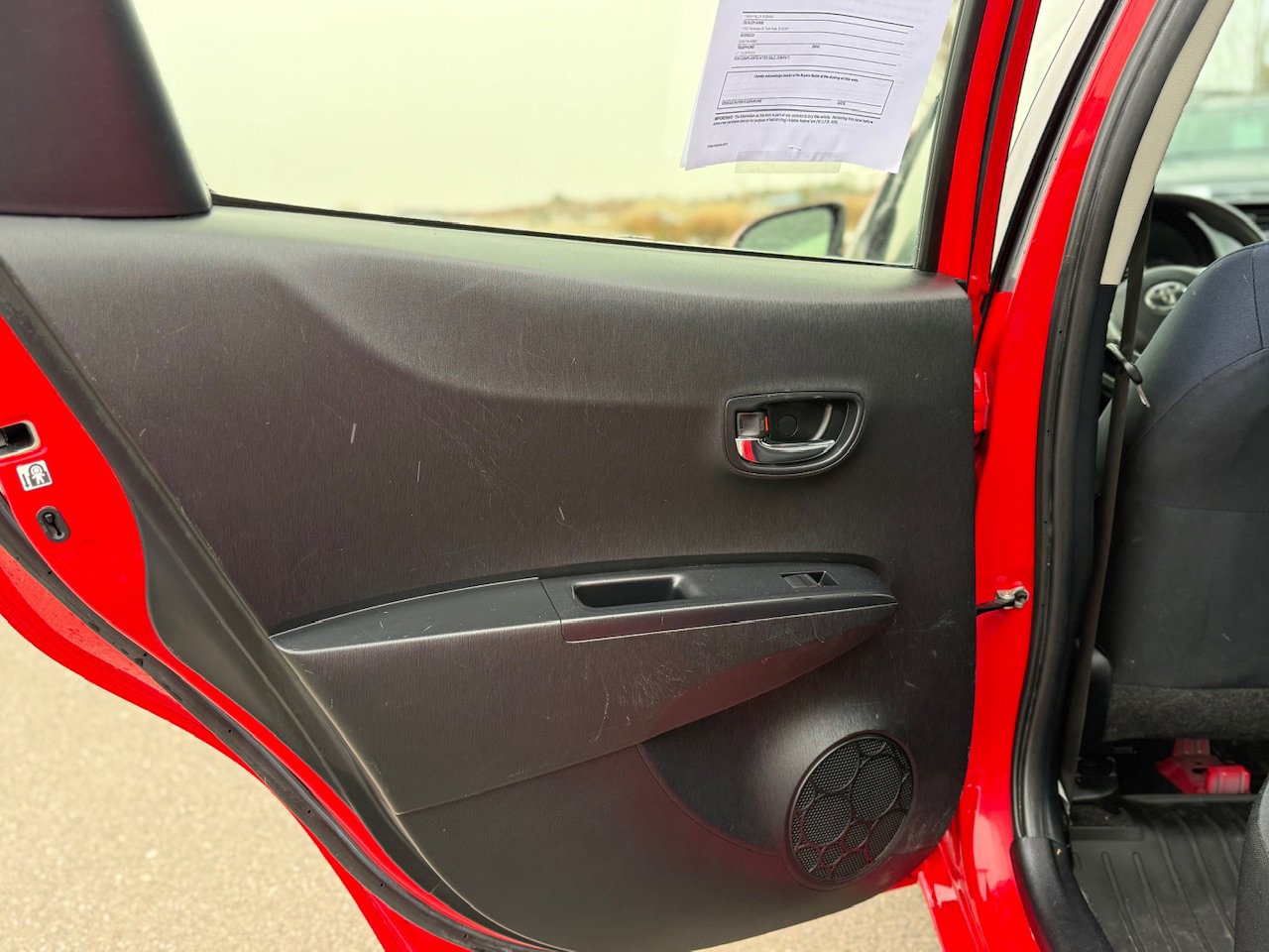 Used 2013 Toyota Yaris LE image 30