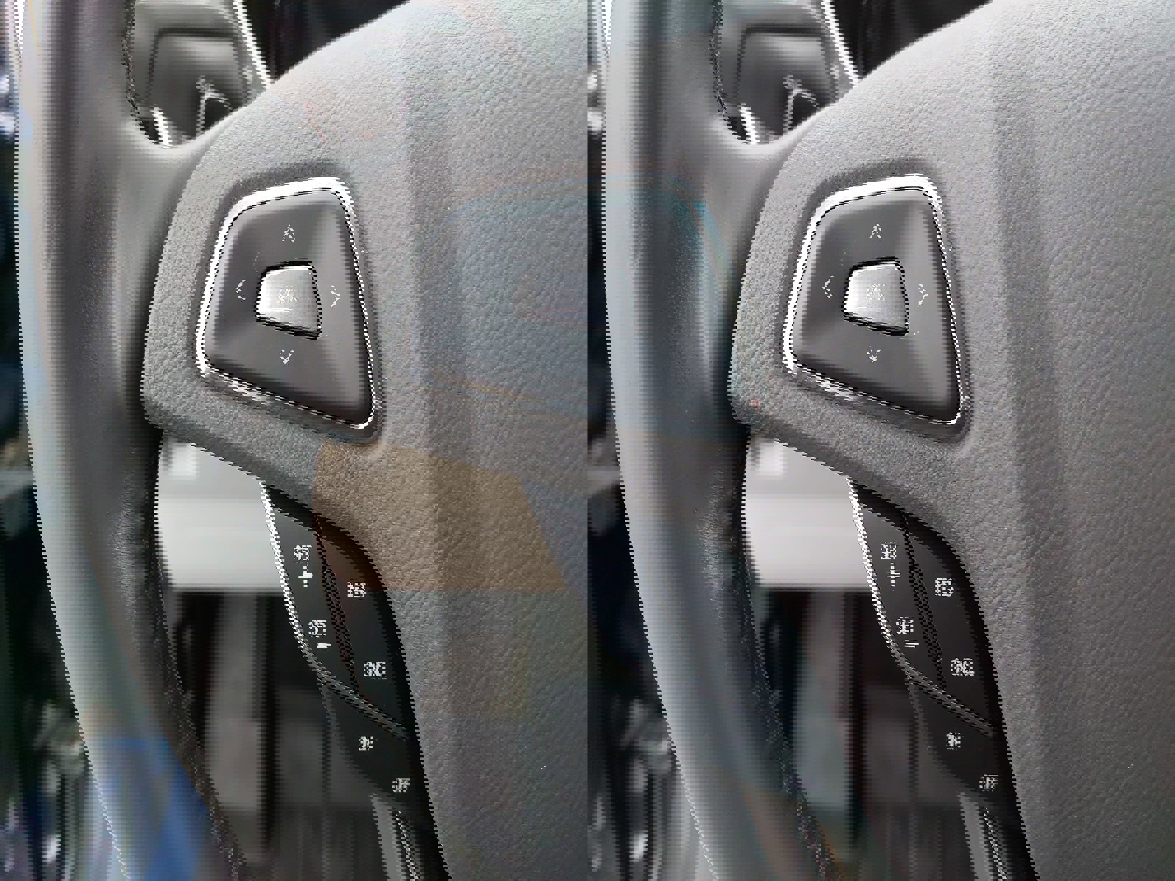 Used 2017 Lincoln MKX Select w/ Select Plus Package image 19