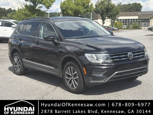 Used 2020 Volkswagen Tiguan SE FWD image 1