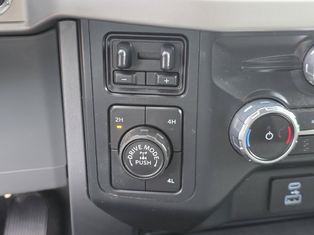 Used 2022 Ford F150 XLT w/ Equipment Group 302A High AWD/4WD image 25