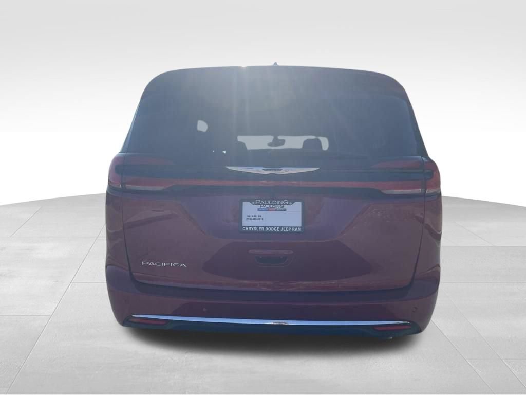 New 2026 Chrysler Pacifica Select FWD image 6