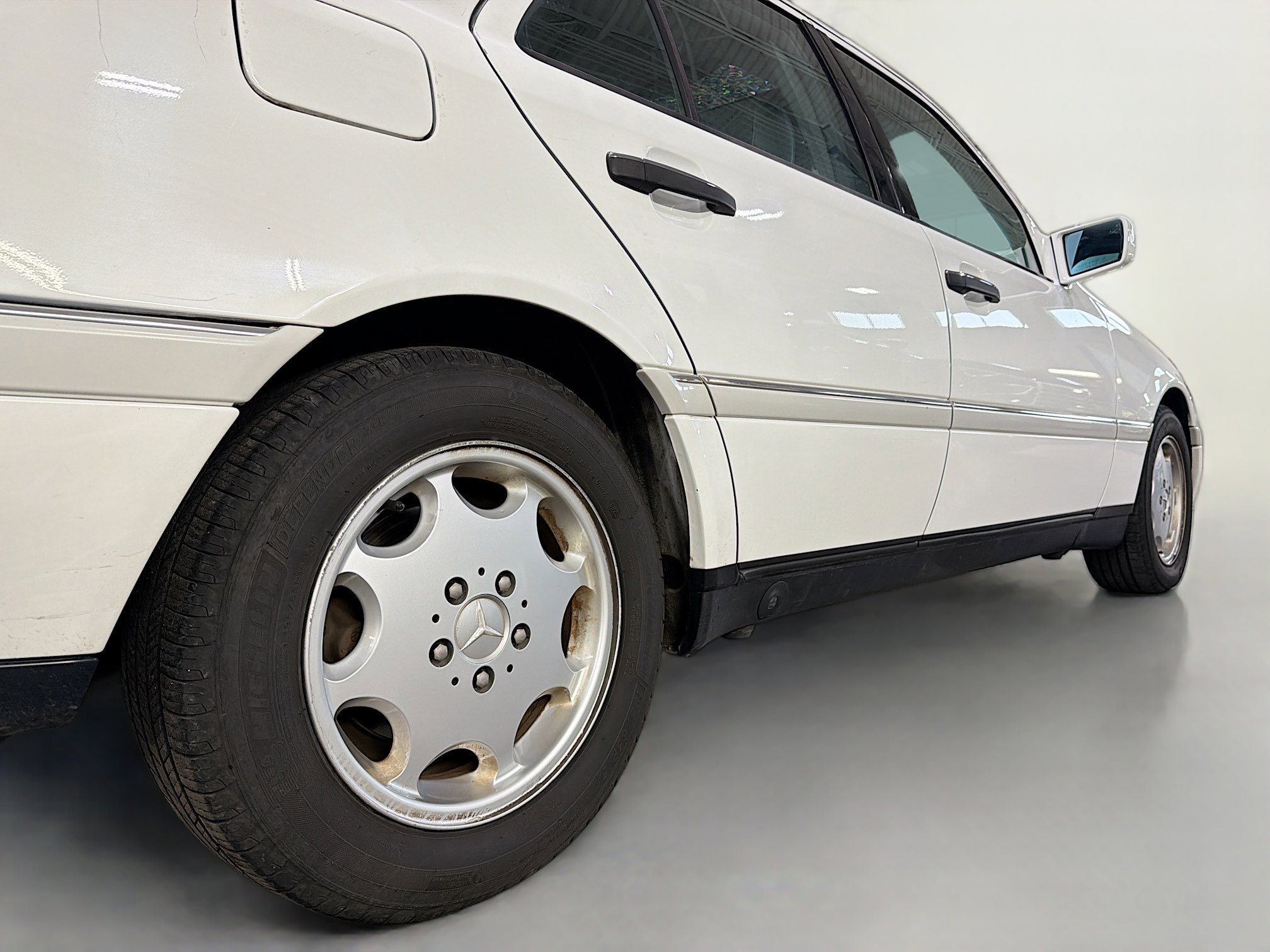 Used 1996 Mercedes-Benz C 280 4dr Sdn 2.8L image 6