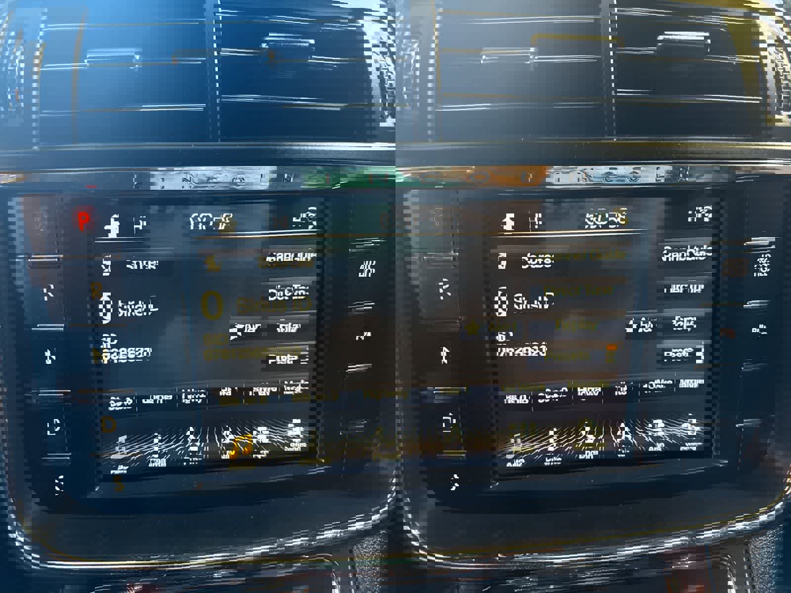 Used 2017 Lincoln Continental Select image 20