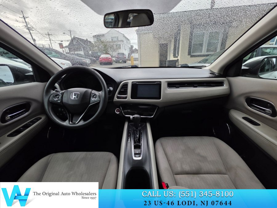 Used 2016 Honda HR-V EX image 9