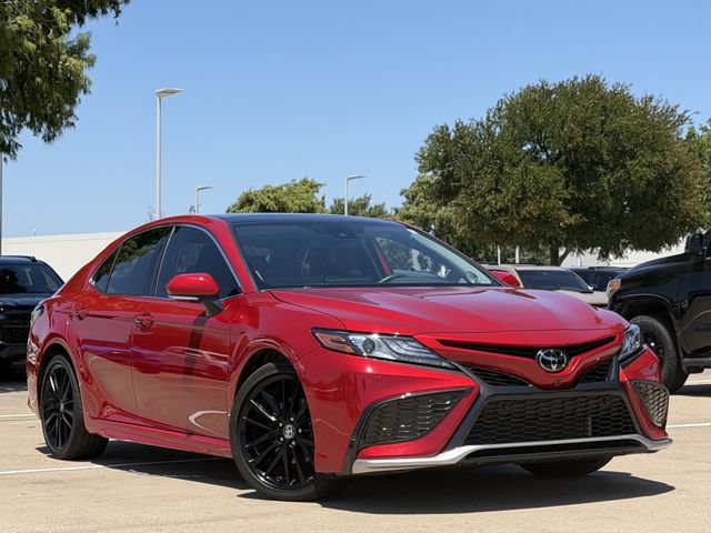 Used 2024 Toyota Camry XSE w/ Driver Assist Package FWD image 2
