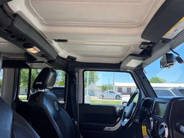 Used 2015 Jeep Wrangler Unlimited Sport AWD/4WD image 15