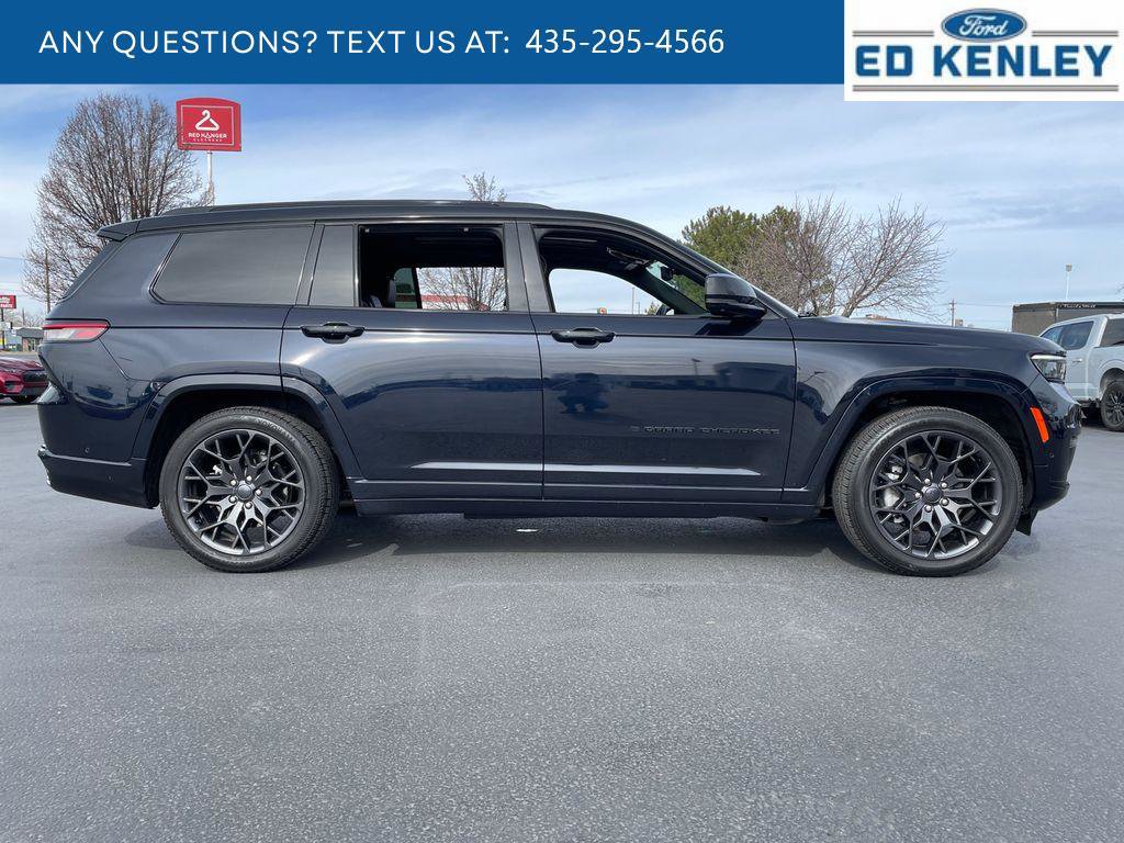 Used 2023 Jeep Grand Cherokee L Summit AWD/4WD image 30