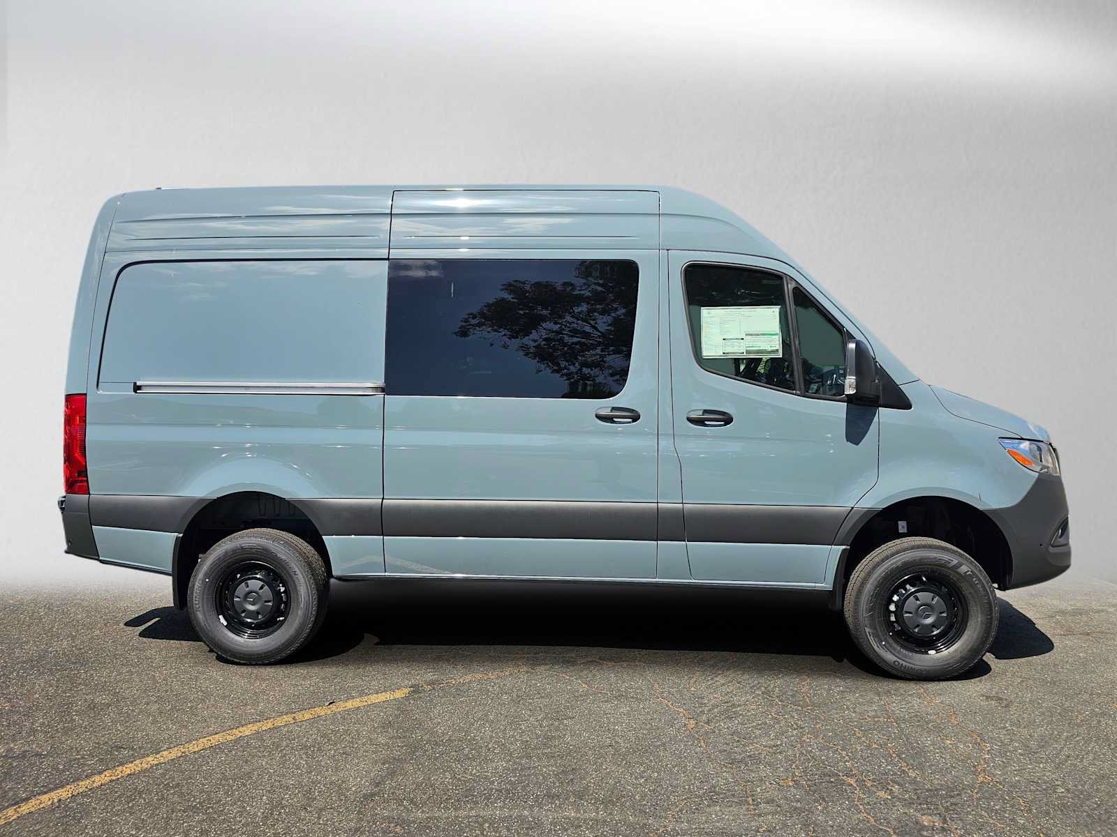 New 2026 Mercedes-Benz Sprinter 2500 image 2
