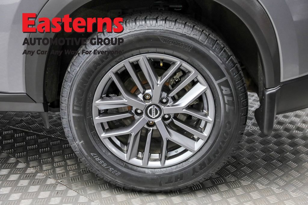 Used 2021 Nissan Rogue S image 8