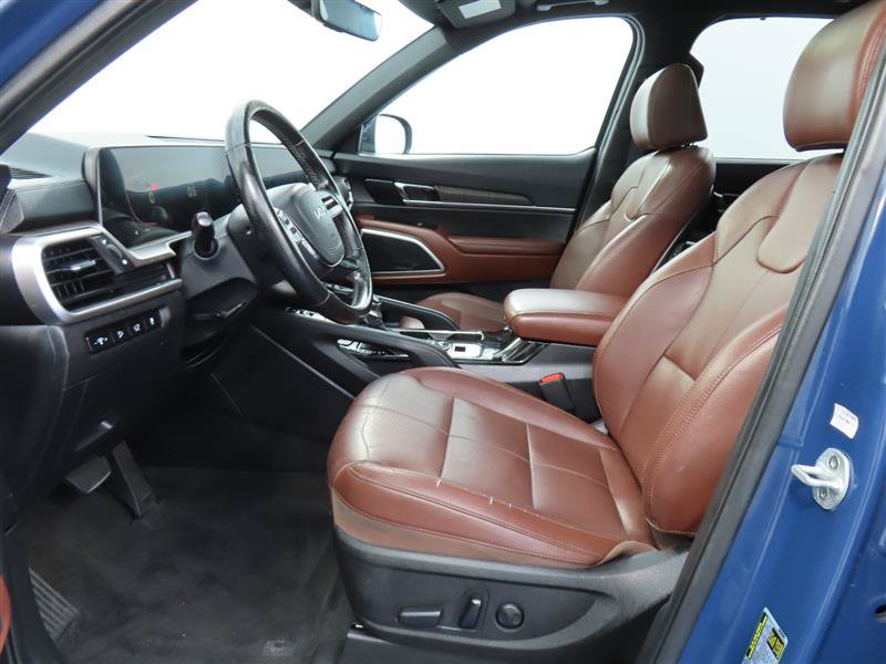 Used 2023 Kia Telluride EX AWD/4WD image 11