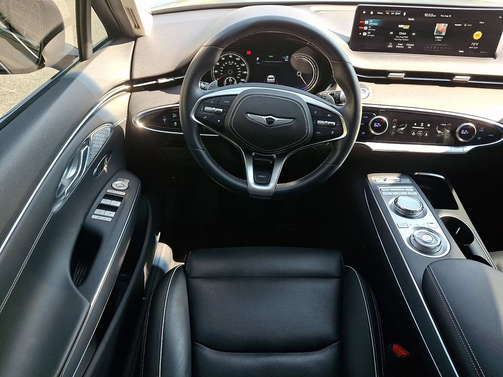 Used 2023 Genesis Electrified GV70 AWD/4WD image 11