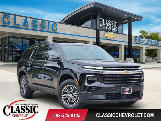 Used 2024 Chevrolet Traverse LT