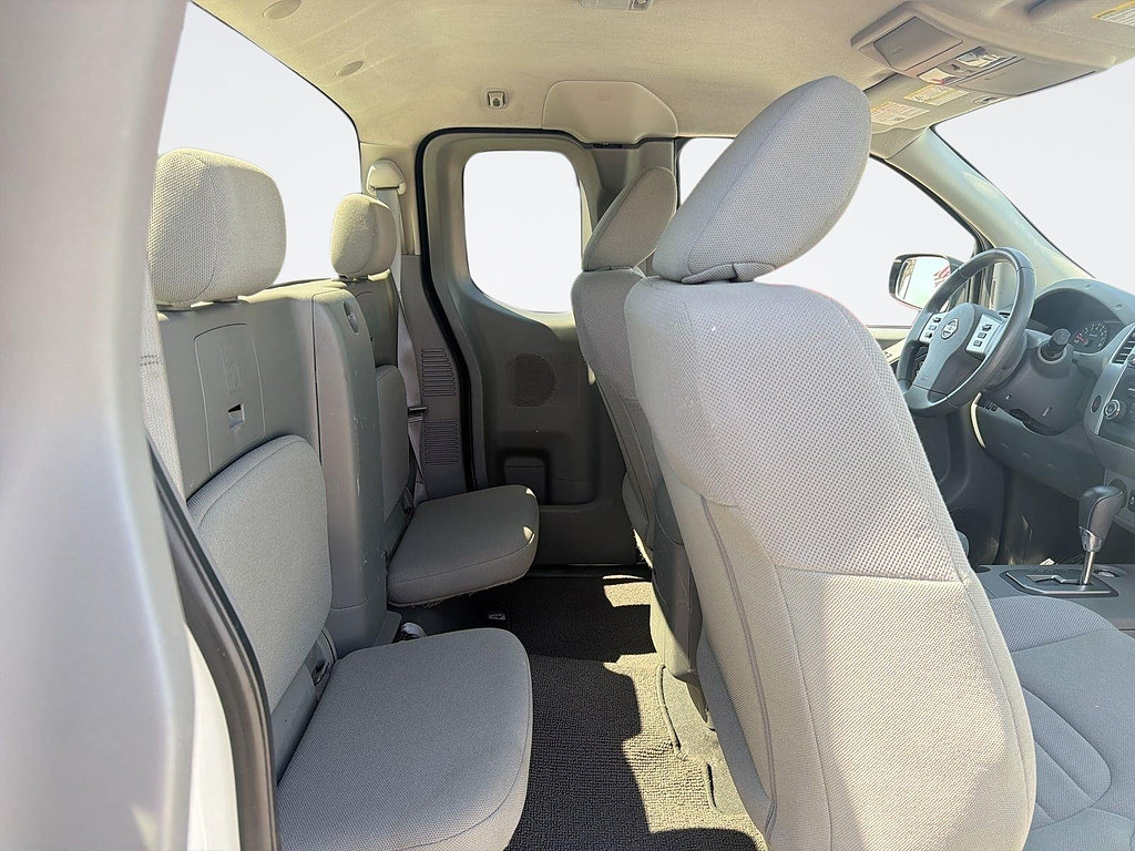 Used 2021 Nissan Frontier S RWD image 25