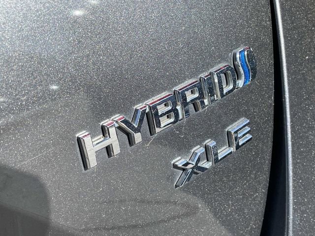 Used 2019 Toyota Prius XLE w/ Advanced Technology Package AWD/4WD image 11