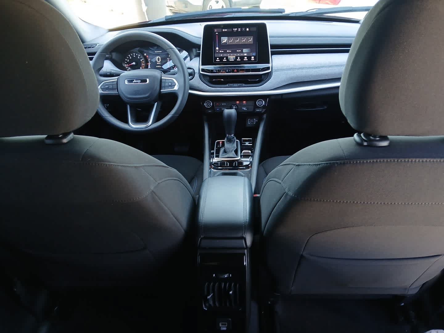 Used 2025 Jeep Compass Sport AWD/4WD image 60