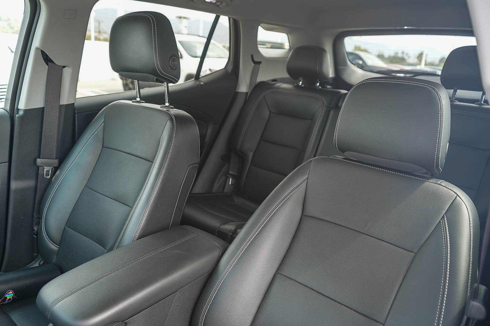Used 2022 GMC Terrain SLT w/ Tech Package AWD/4WD image 25