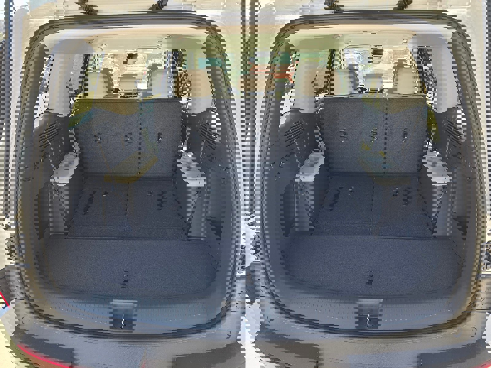 New 2026 Hyundai Santa Fe SE image 25