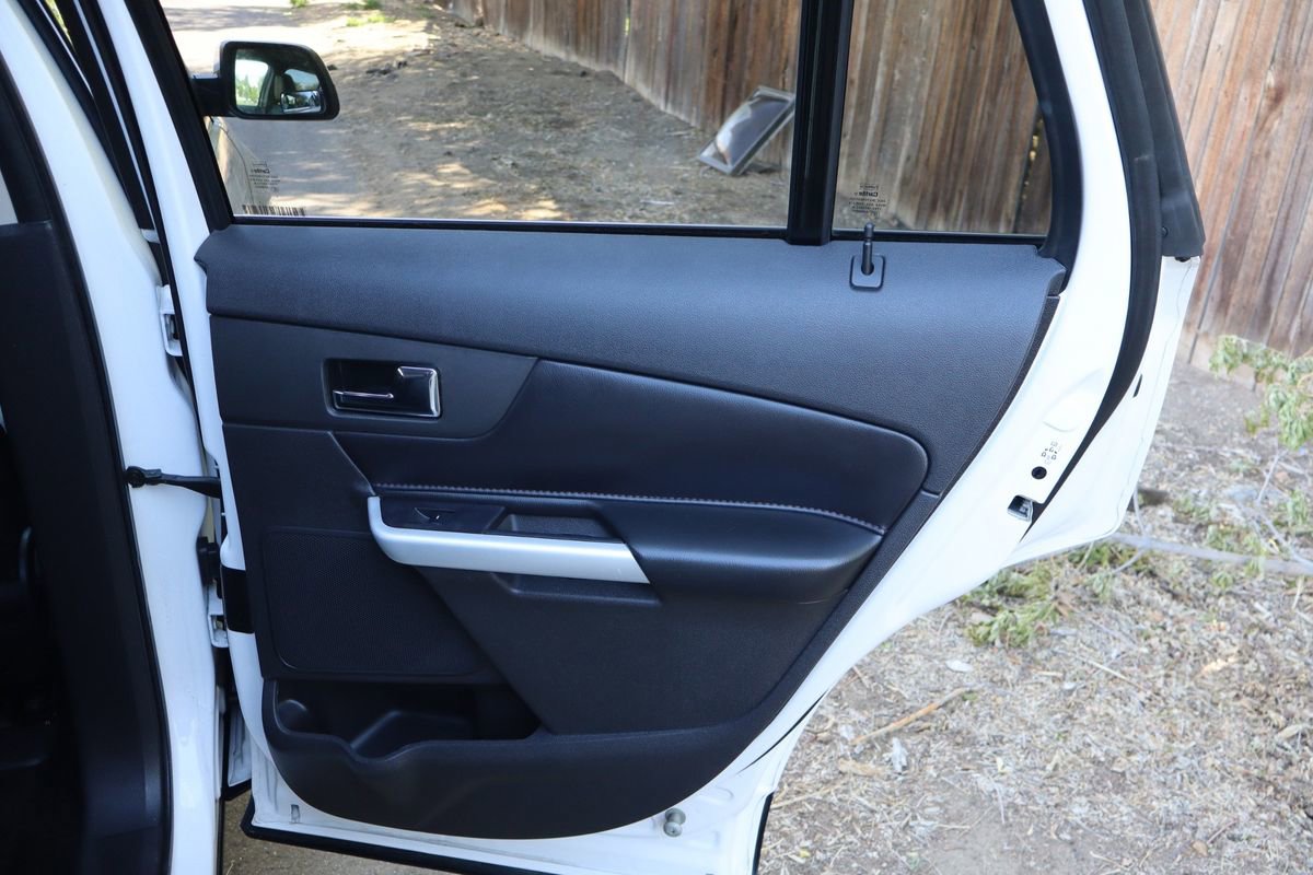 Used 2011 Ford Edge Limited w/ 302A Rapid Spec Order Code AWD/4WD image 25