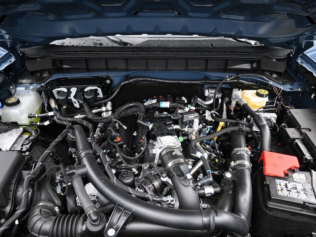 New 2025 Ford Bronco Badlands image 12