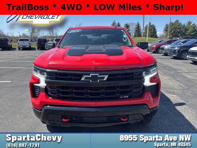 Used 2024 Chevrolet Silverado 1500 LT Trail Boss w/ Protection Package image 8