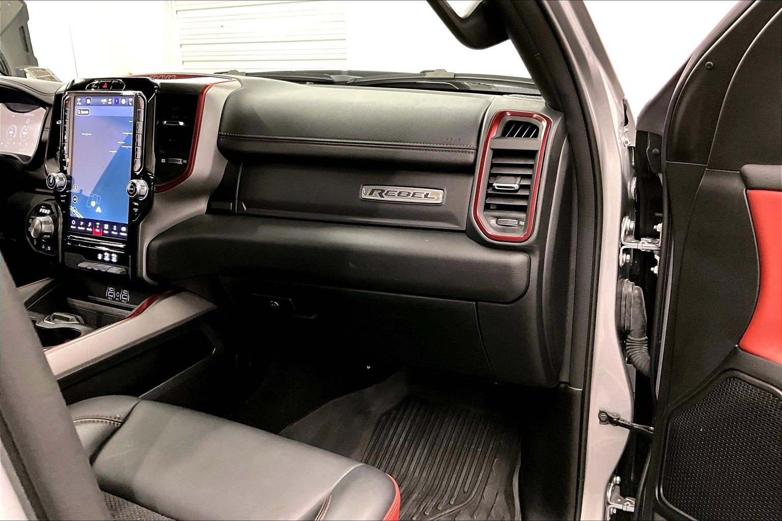 Used 2025 RAM 1500 Rebel w/ Rebel Level 1 Equipment Group AWD/4WD image 19