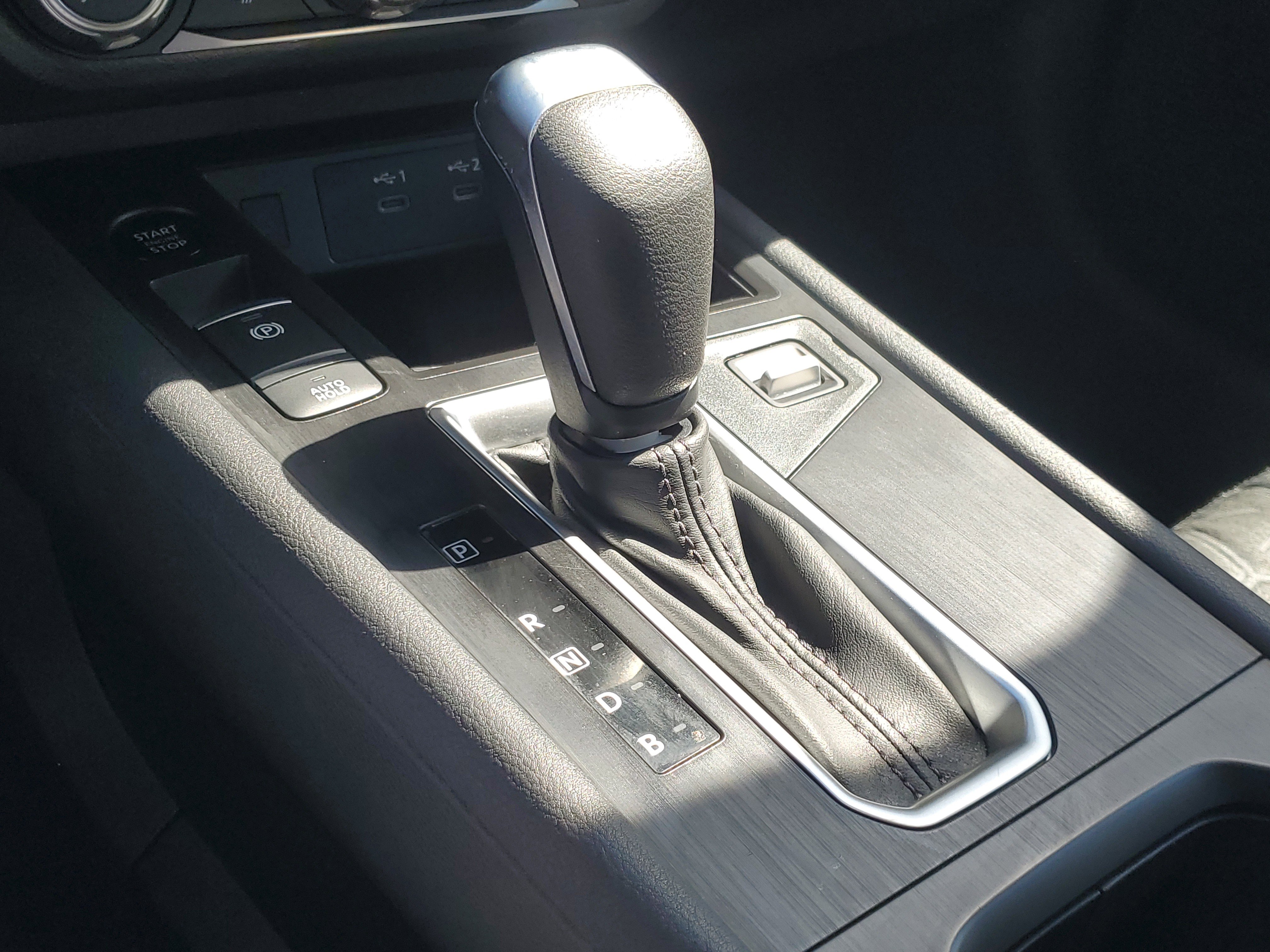 Used 2025 Nissan Kicks SV image 23