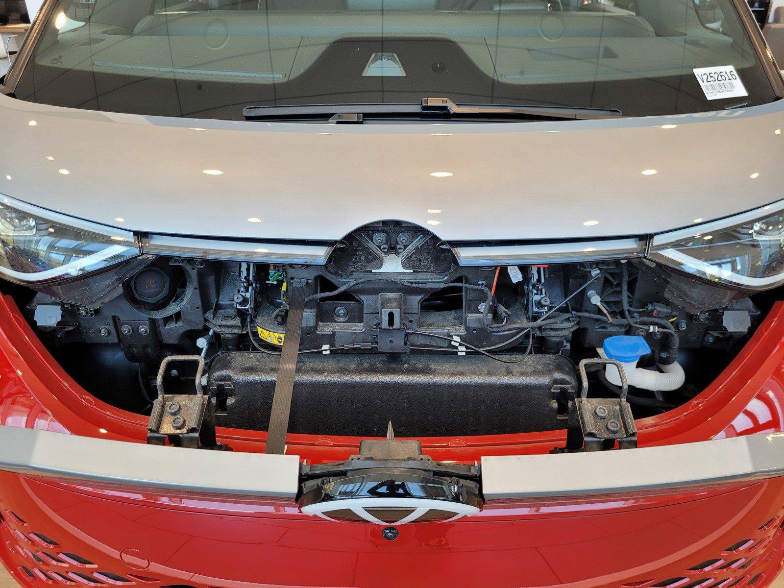 New 2025 Volkswagen ID. Buzz Pro S Plus AWD/4WD image 19