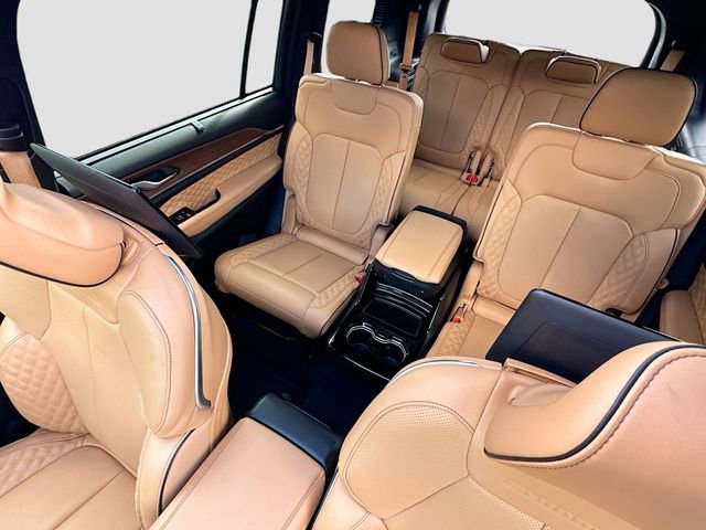 Used 2024 Jeep Grand Cherokee L Summit w/ Advanced Protech Group IV image 23