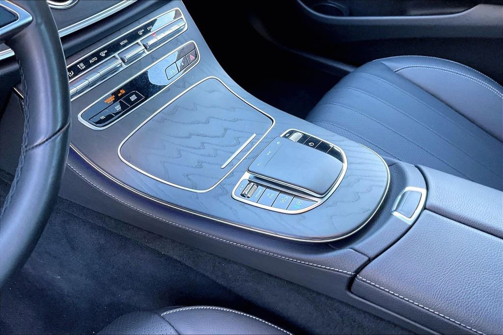 Used 2023 Mercedes-Benz E 350 4MATIC Sedan image 18