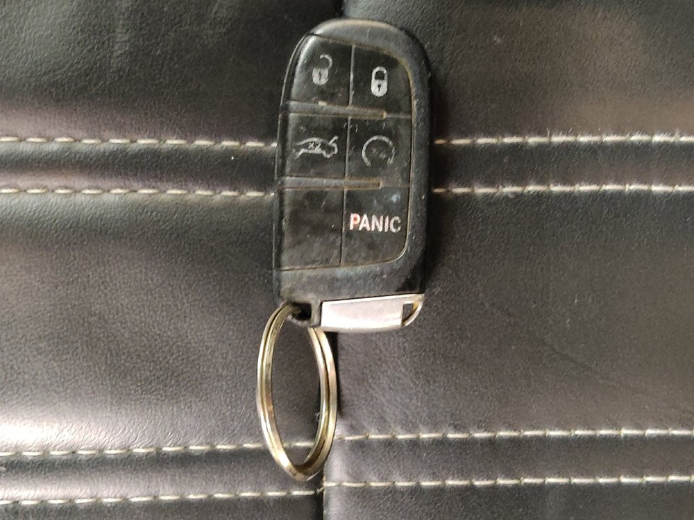 Used 2017 Chrysler 300 S image 32